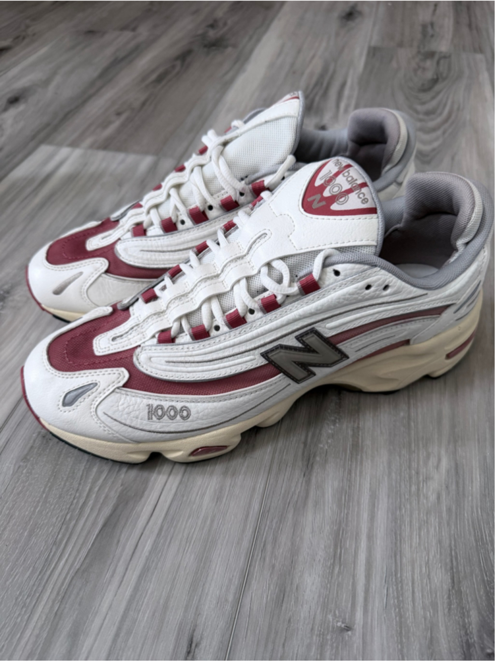 New Balance 1000 Sea Salt Astro Dust M1000CB Men’s 11 Women’s 12.5 Sneakers